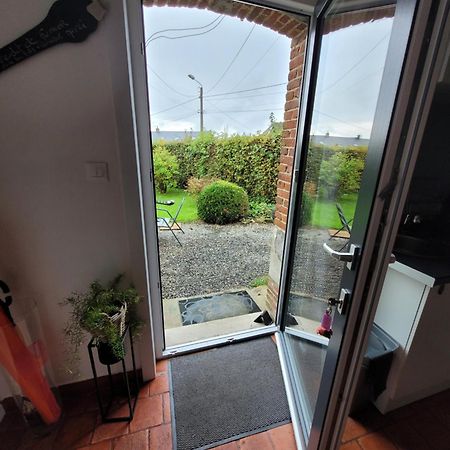 Studio Bienvenue Du Cote De Chez Nous Avec Jardin Privatif Wignehies Dış mekan fotoğraf
