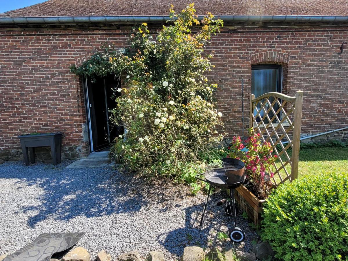 Studio Bienvenue Du Cote De Chez Nous Avec Jardin Privatif Wignehies Dış mekan fotoğraf